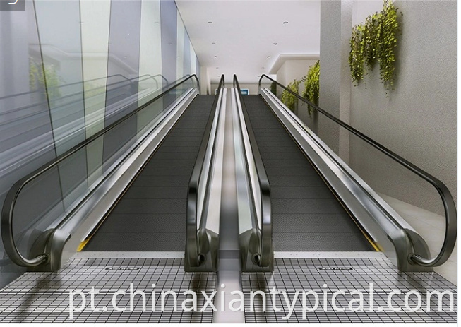 Travelator 3